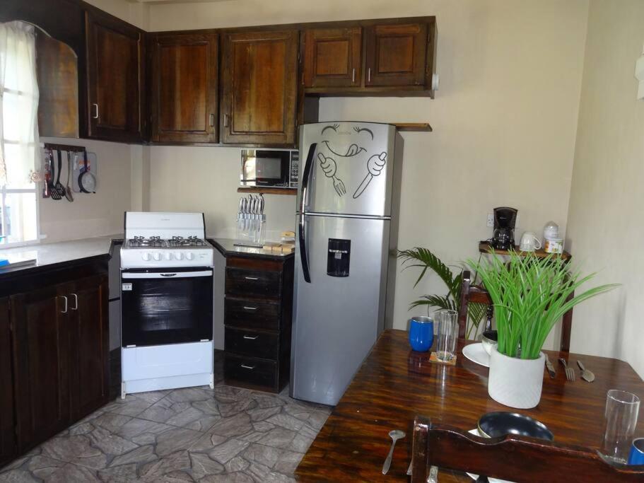 St. George'S Holiday Studio Vacation Of A Lifetime Fontenoy Екстер'єр фото